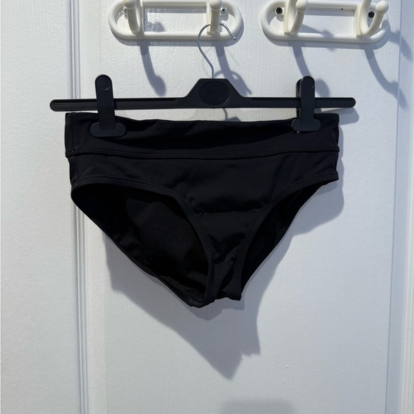 Bikini Bundle - Picture 6 of 11